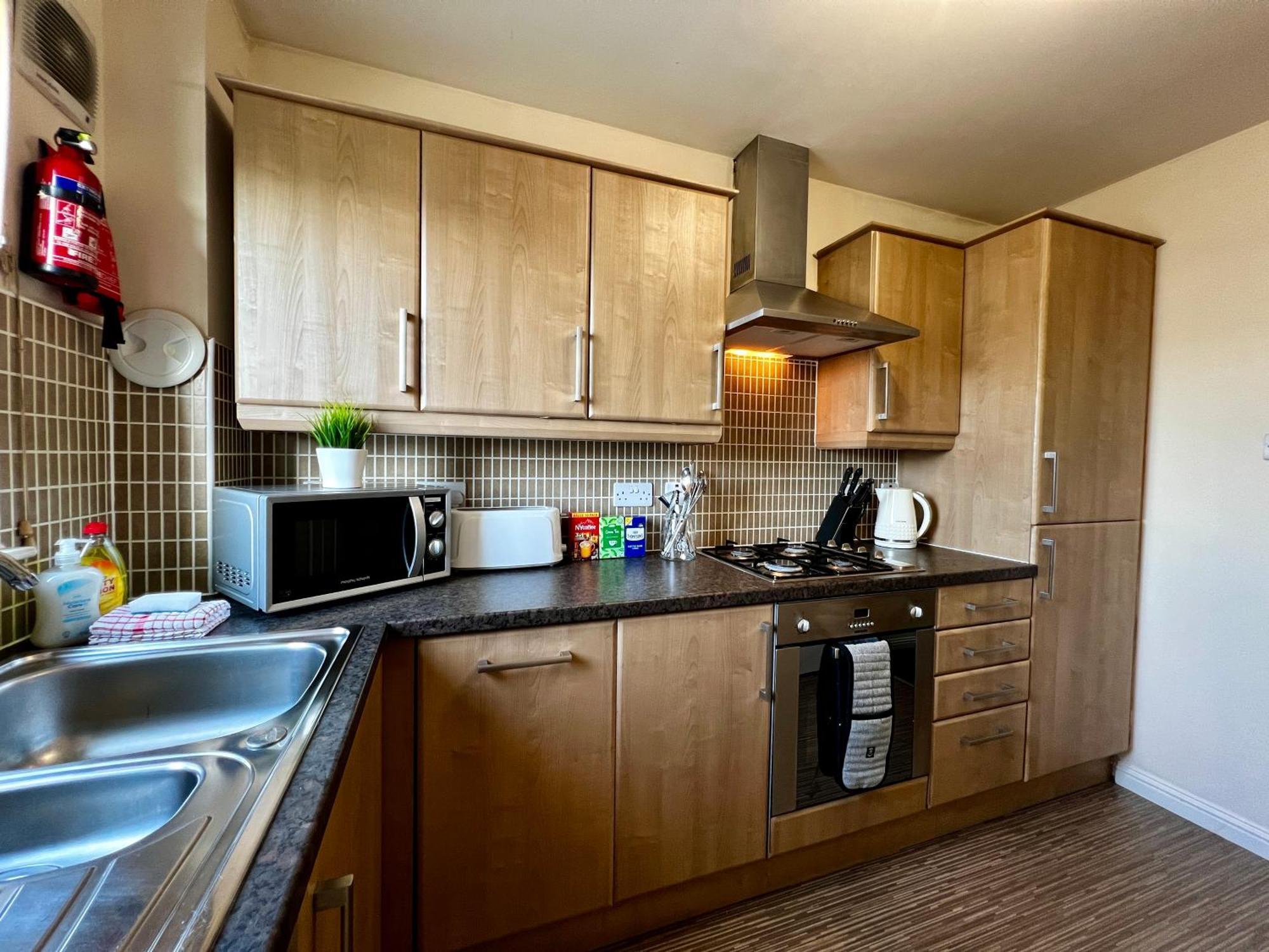Stylish Modern Flat With Juliet Balcony & Parking Apartment Glasgow Bagian luar foto